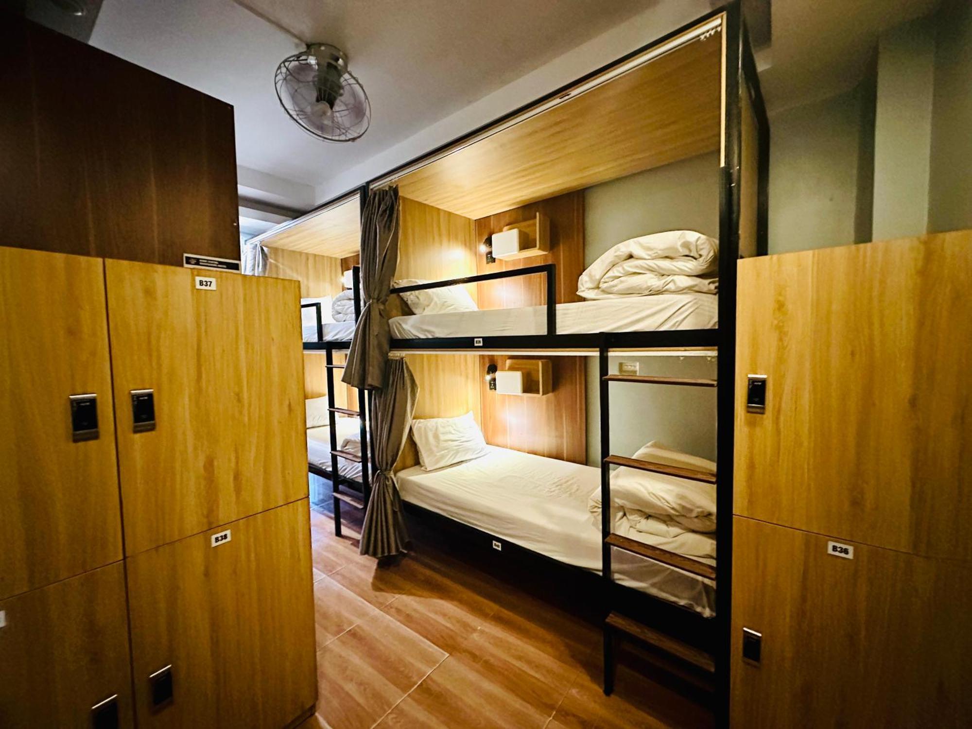 Hanoi Central Backpackers Hostel Exterior photo